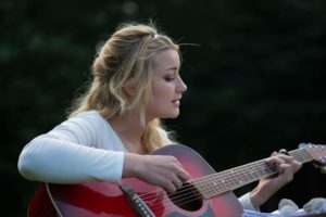 Musikalischer vorgetragener Heiratsantrag