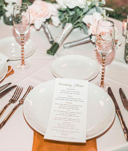 Romantische Menü-Karte für die Hochzeit